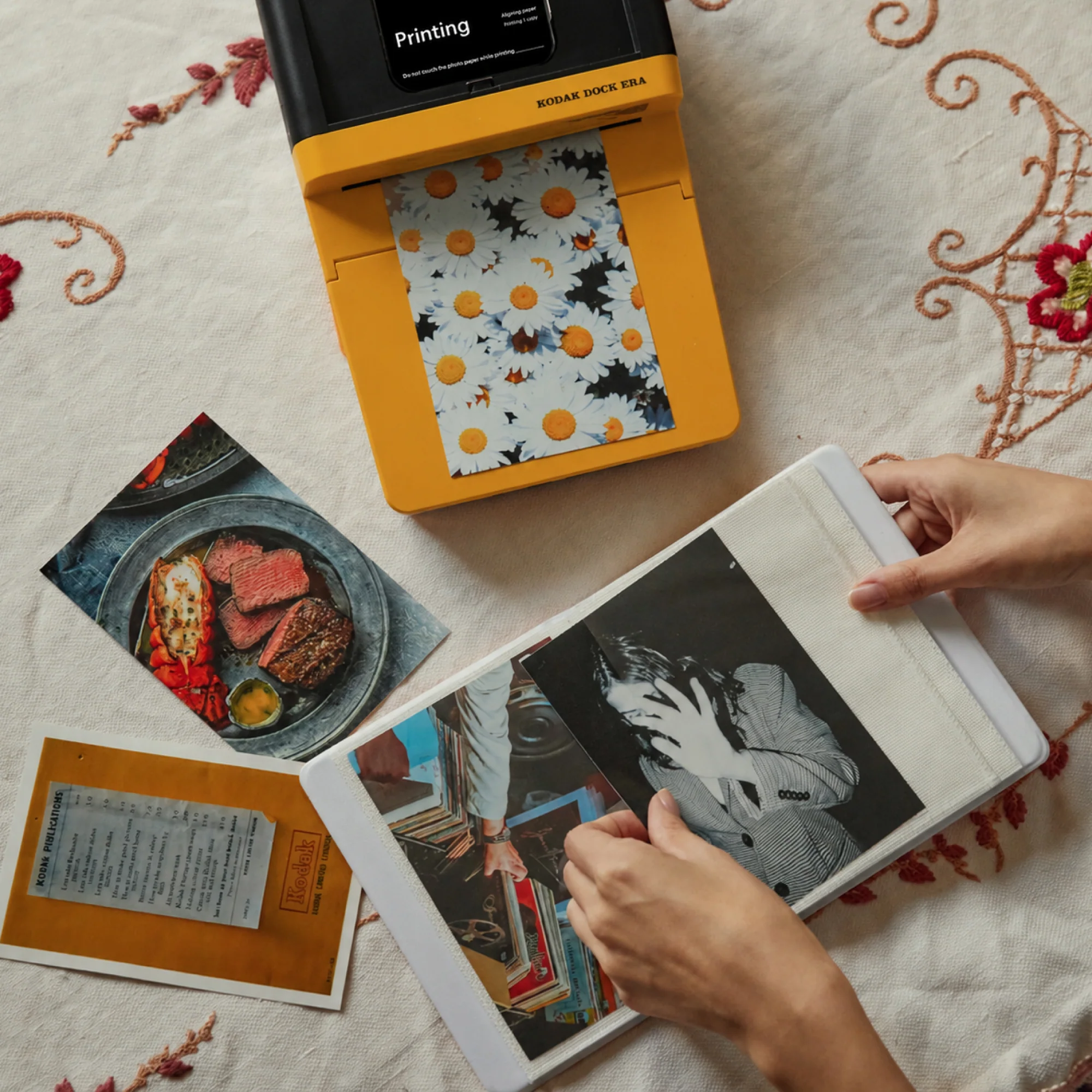 KODAK Dock Era 4x6 Inch D600 Photo Printer 50 Sheet Bundle - Image 11